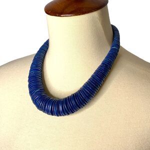 VINTAGE navy blue chunky wood disc necklace